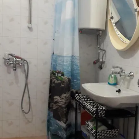 Penzion With Sea View/ стаи за гости с морски изглед *