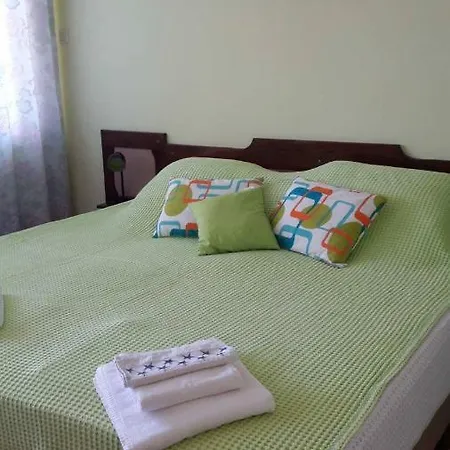 With Sea View/ стаи за гости с морски изглед Guest house Ahtopol